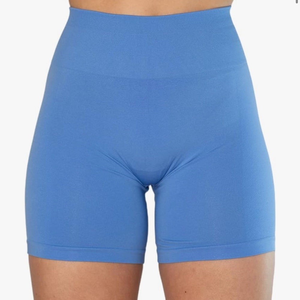 AUROLA Intensify Workout Shorts for Women Seamless Scrunch Short